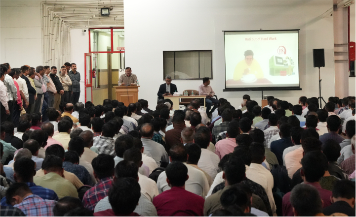 diwaliGift-2025-noida-01